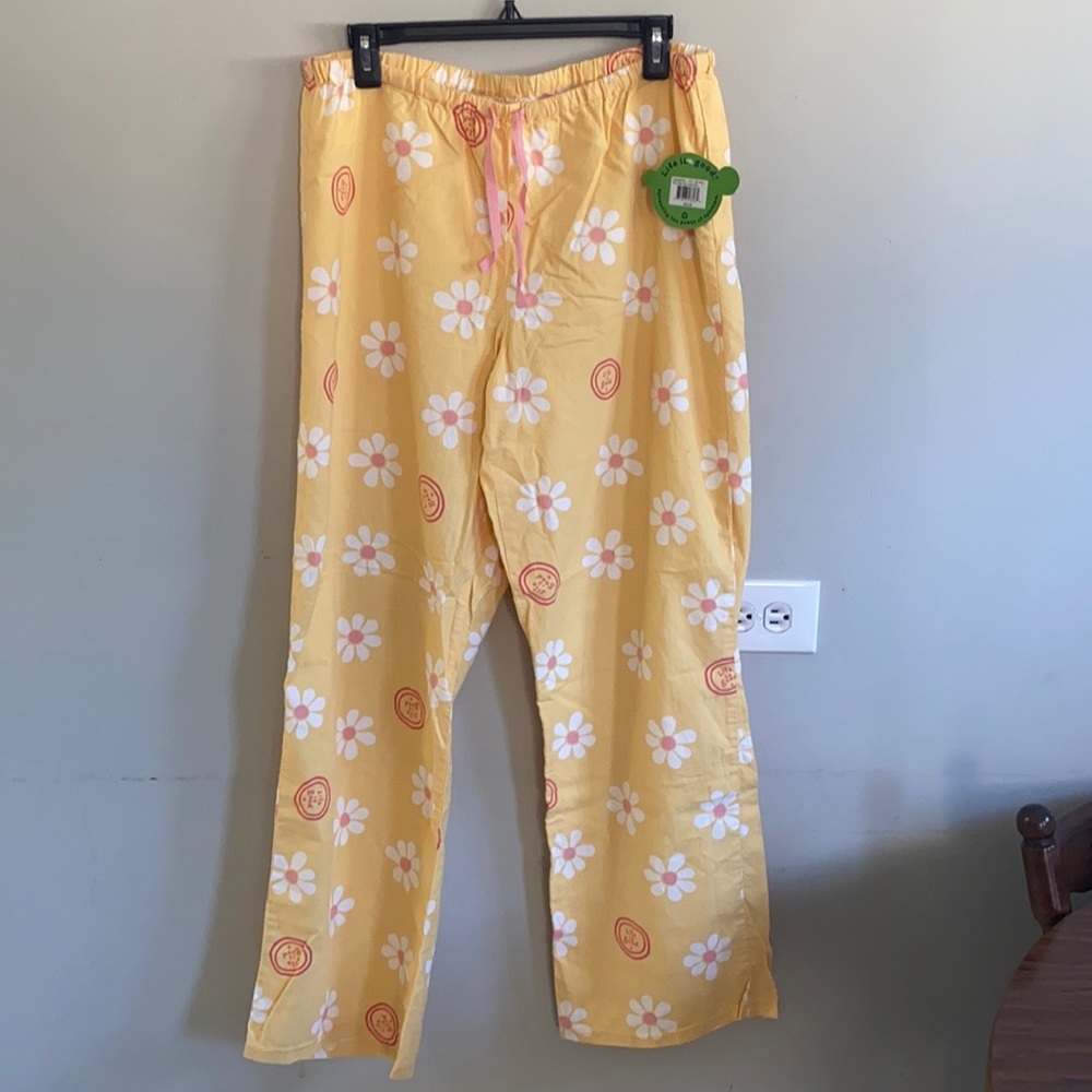 NWT Life Is Good Brushed Flannel Pajama Bottoms (L)